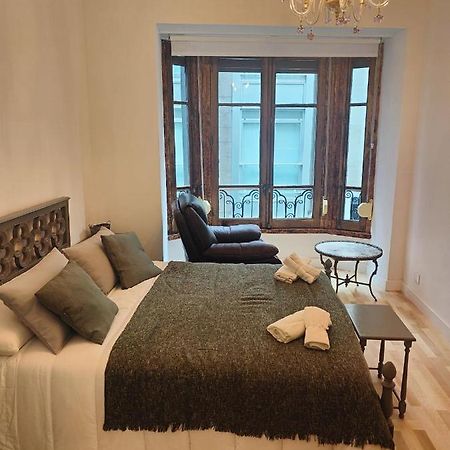 Las Letronas Apartment Gijon Bagian luar foto