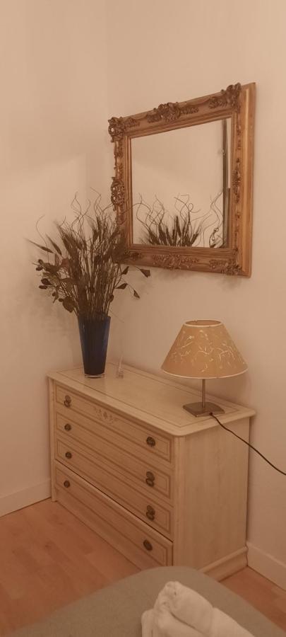 Las Letronas Apartment Gijon Bagian luar foto
