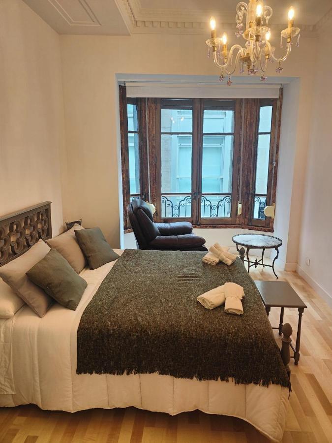 Las Letronas Apartment Gijon Bagian luar foto